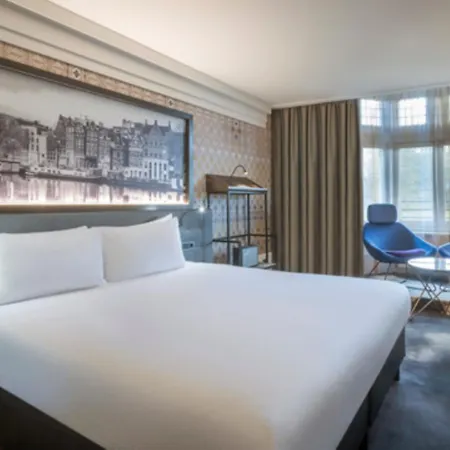 Otel Clayton American