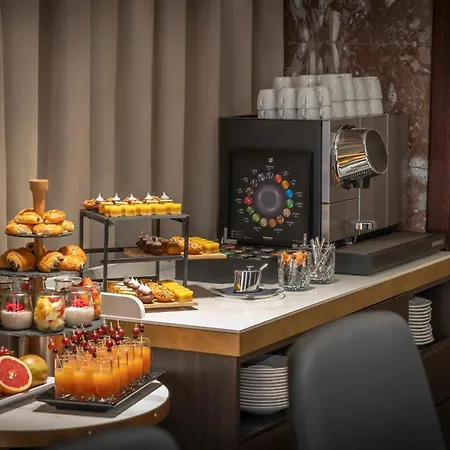 Hotell Clayton American 4*