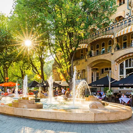 Hotell Clayton American 4*