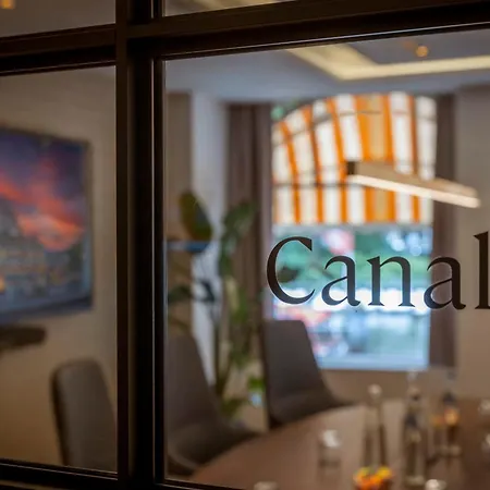 Clayton American Amesterdão