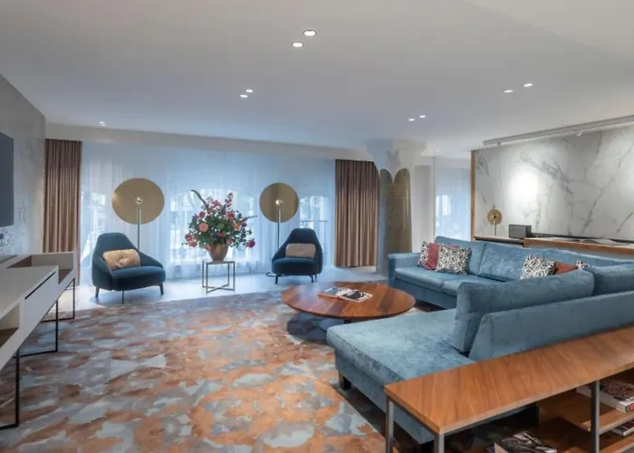 Clayton American Hotel