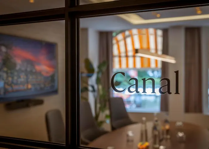 Clayton American Ámsterdam