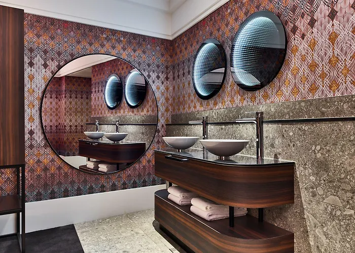 Hotel Clayton American