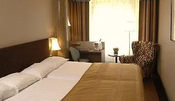 Clayton American Hotel