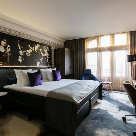Clayton American Hotel 4*